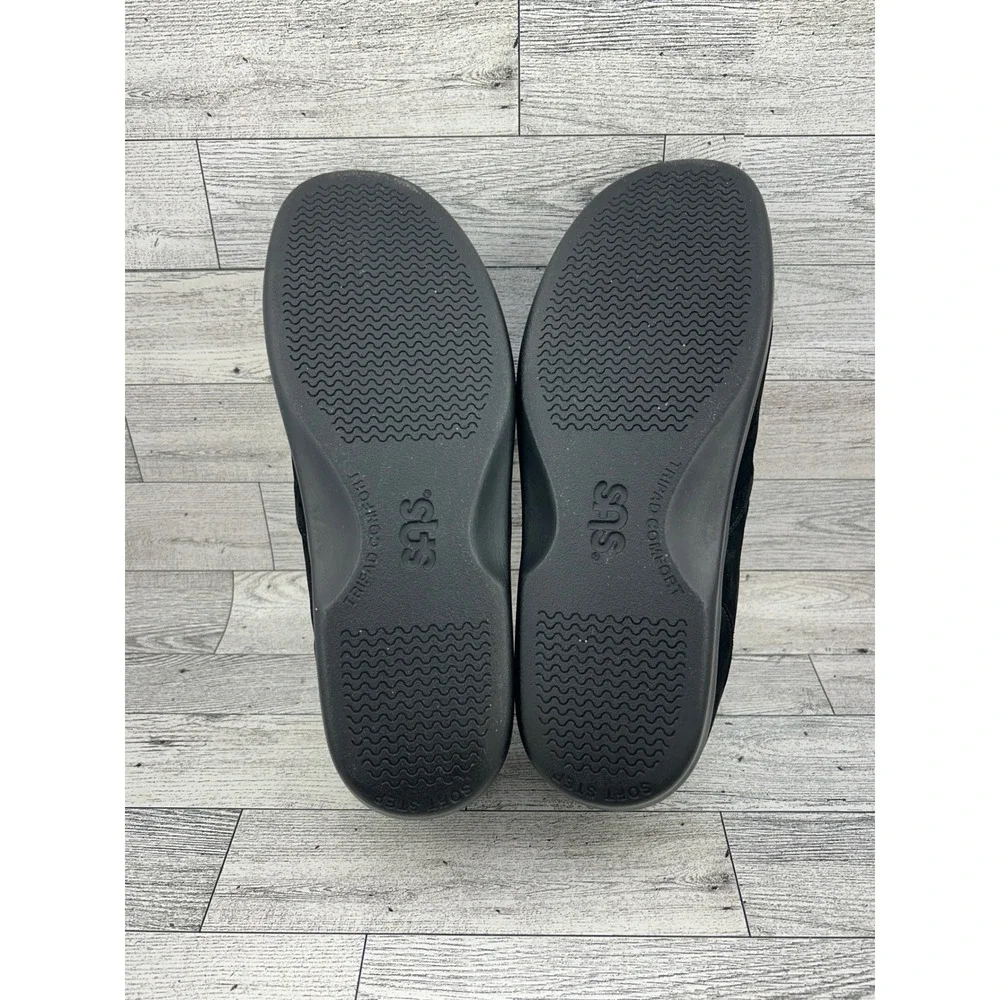 SAS M667 Women Black Nubuck Slip On Walking Shoes Loafers‎ Size 7.5 M Comfort